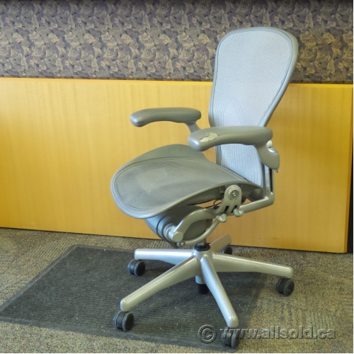 Herman Miller Aeron Lt Grey All Mesh Ergonomic Task Chair Allsold.ca Buy & Sell Used Office